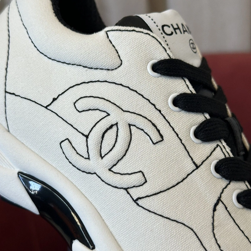 Cane sneakers