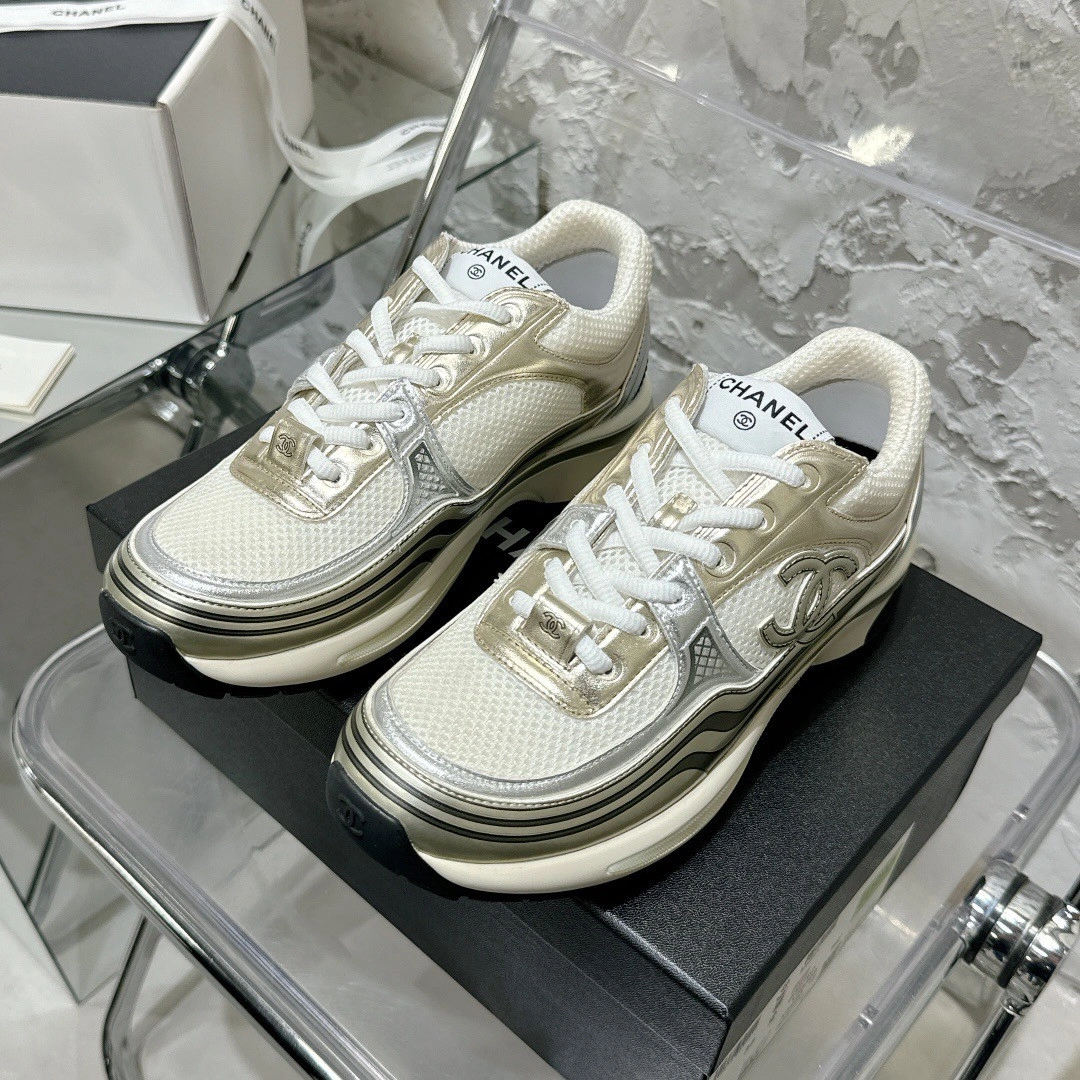 Cane sneakers
