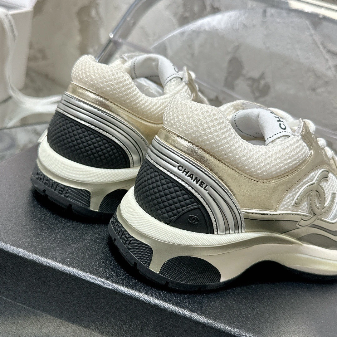 Cane sneakers