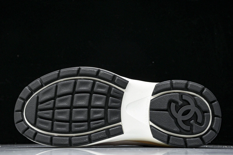 Cane sneakers