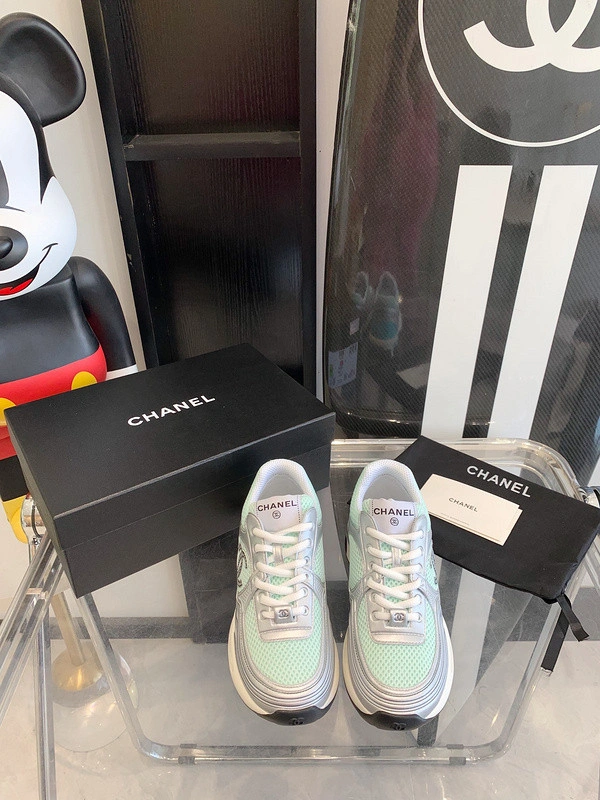 Cane sneakers