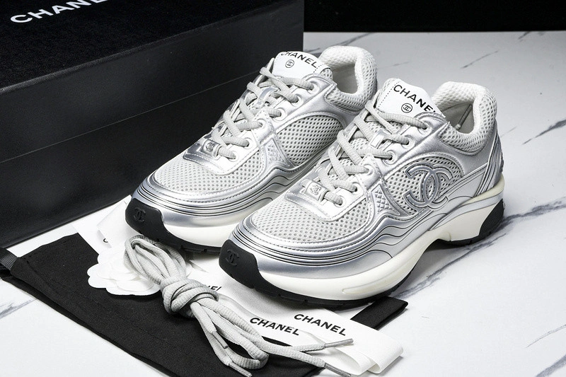 Cane sneakers