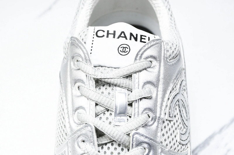 Cane sneakers