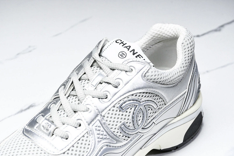 Cane sneakers