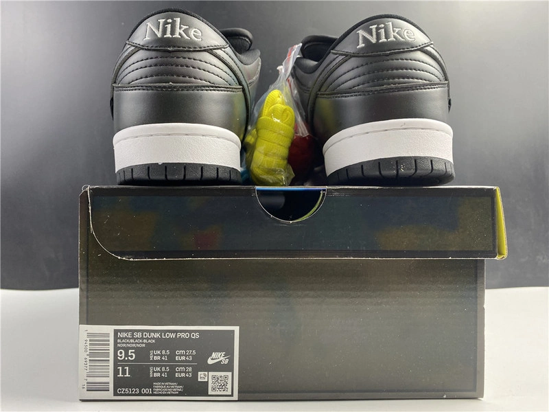 Civilist x Nike SB Dunk Low  CZ5123-001