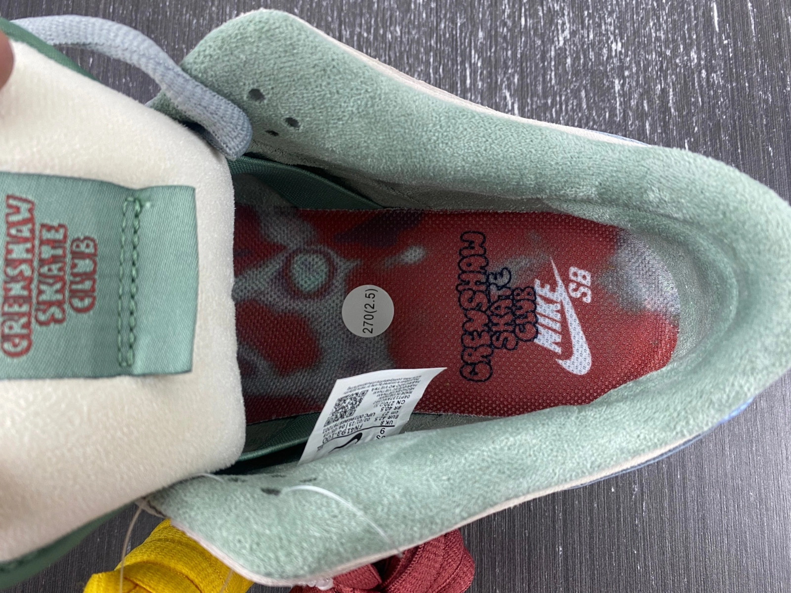 Crenshaw Skate Club x Nike SB Dunk Low FN4193-100
