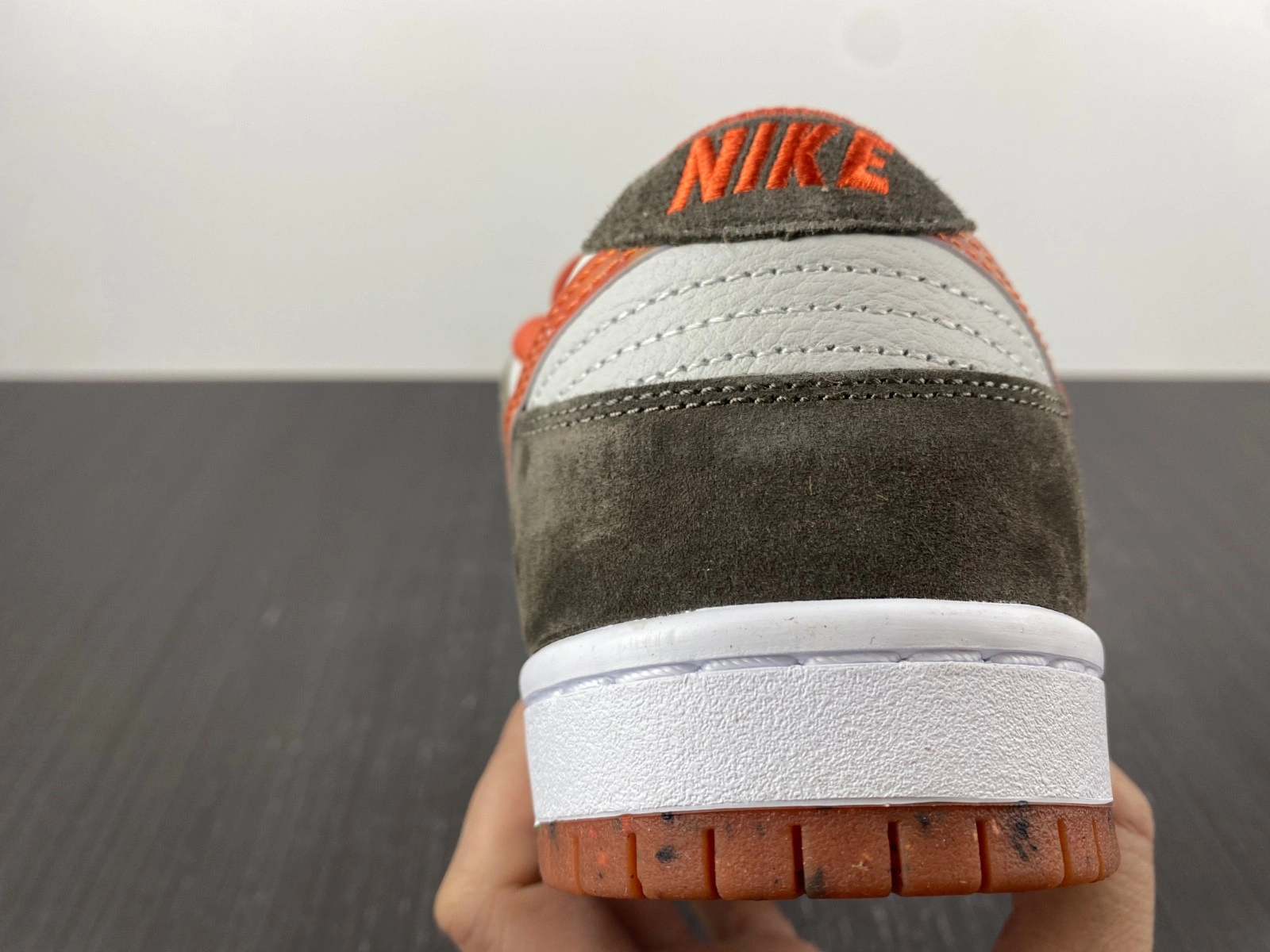 Crushed DC Nike SB Dunk Low DH7782-001