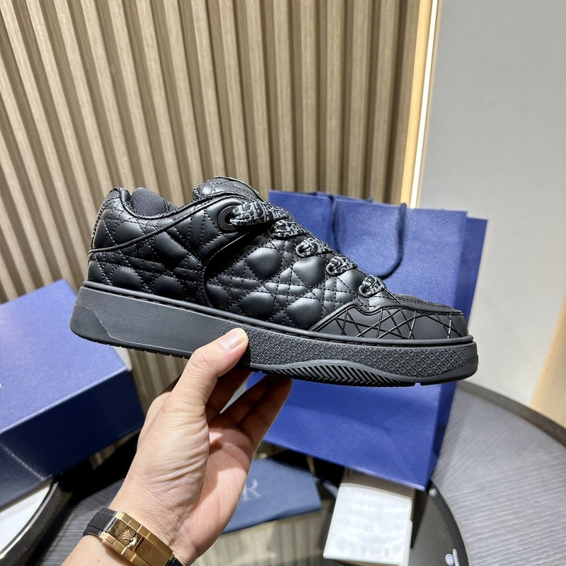 D1or B9S Skater Sneaker