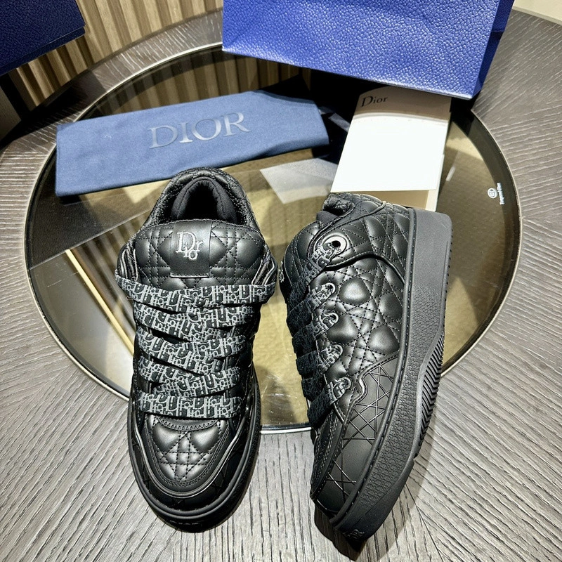 D1or B9S Skater Sneaker