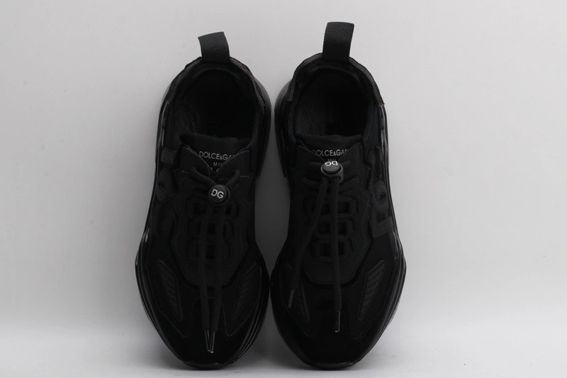 DG  sneaker