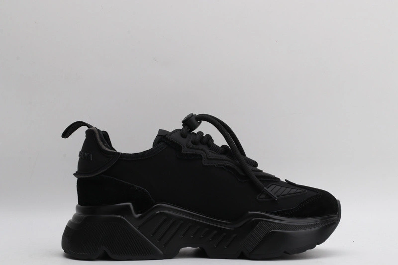 DG  sneaker