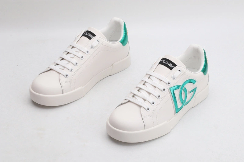 DG  sneaker