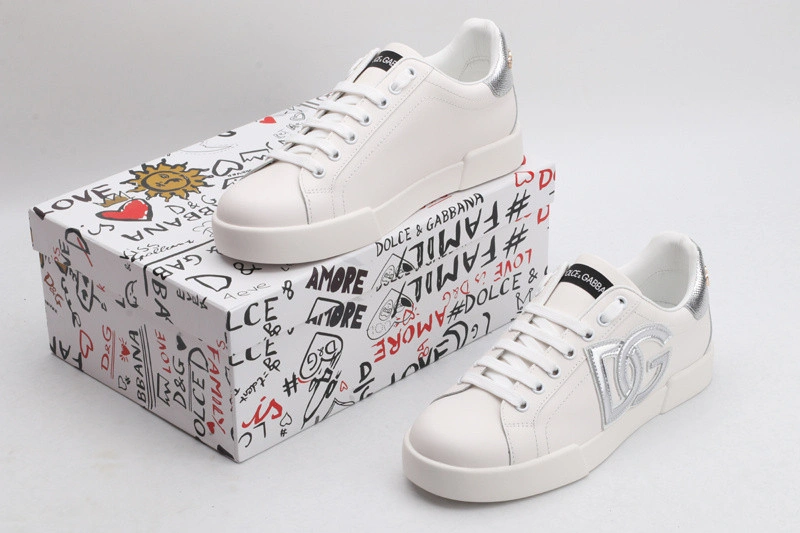 DG  sneaker