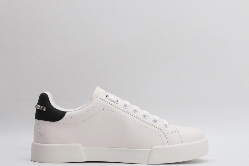 DG  sneaker