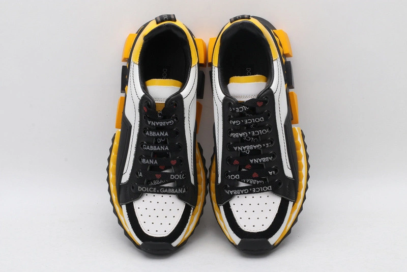 DG  sneaker