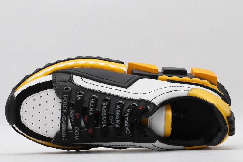 DG  sneaker