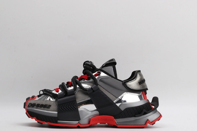 DG  sneaker