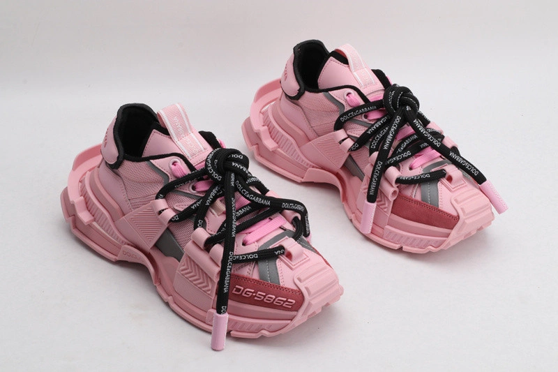 DG  sneaker