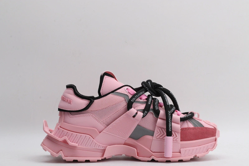 DG  sneaker