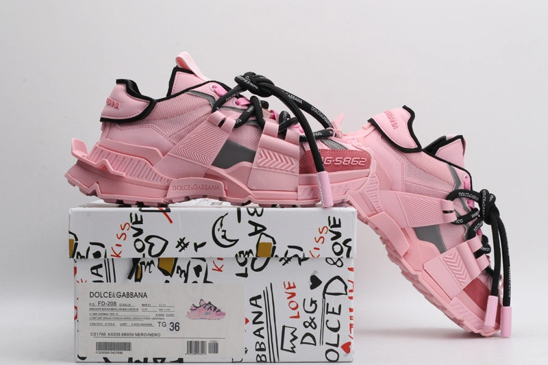 DG  sneaker