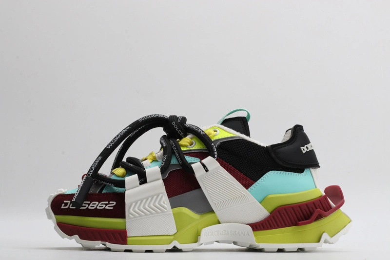 DG  sneaker