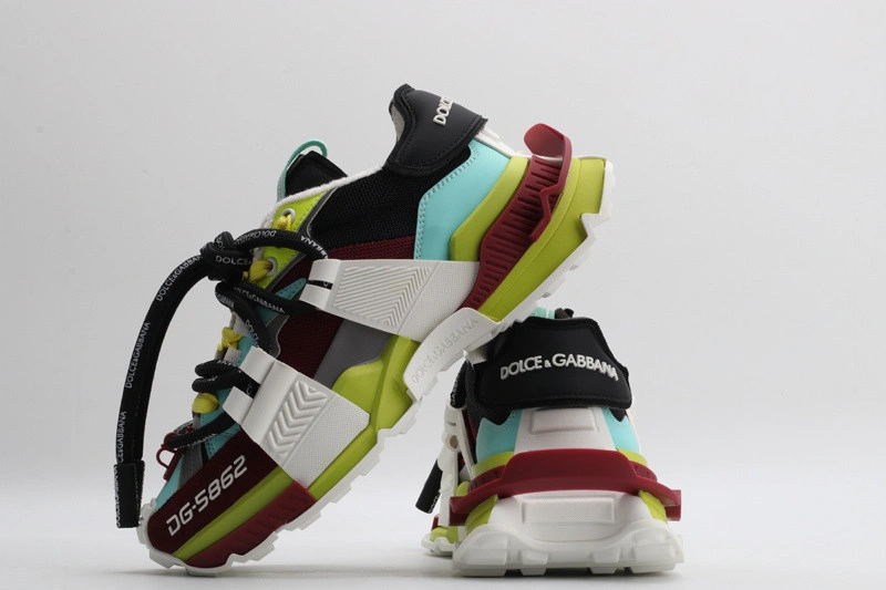 DG  sneaker