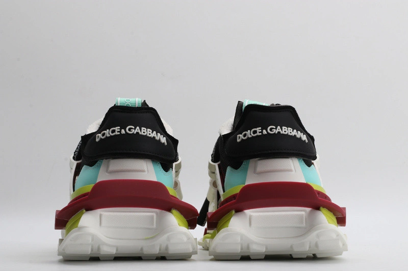 DG  sneaker