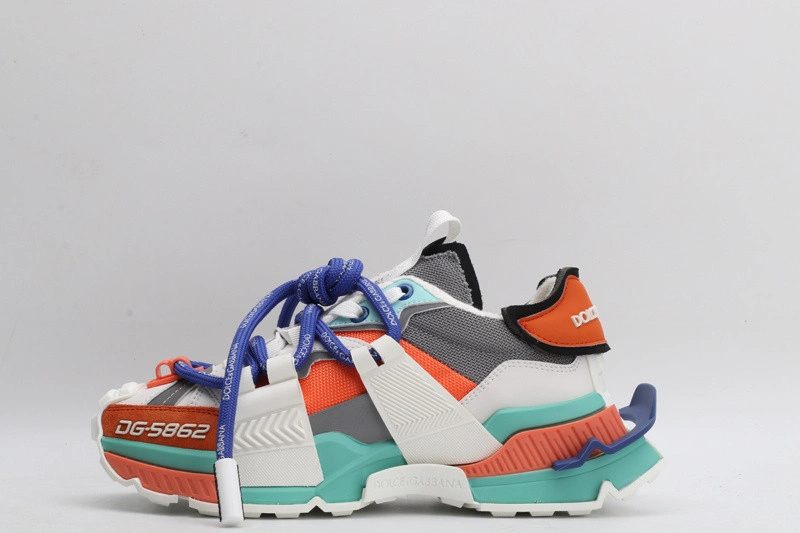 DG  sneaker