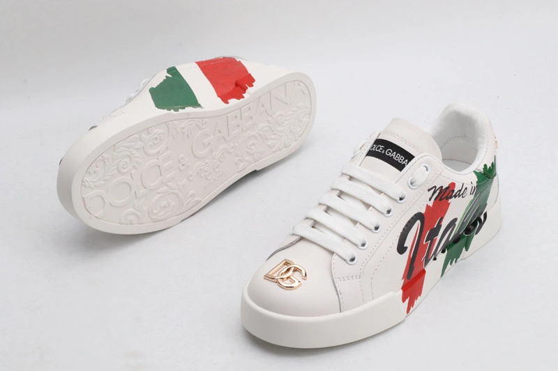 DG  sneaker