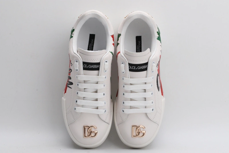DG  sneaker