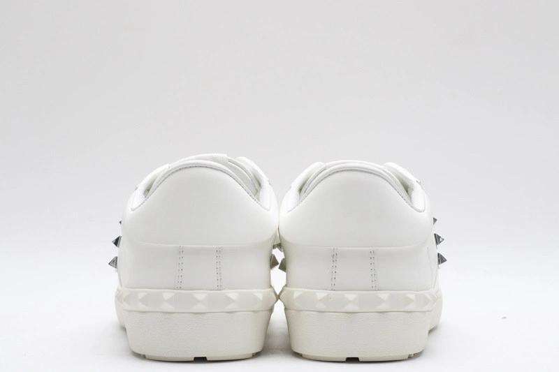 DG  sneaker