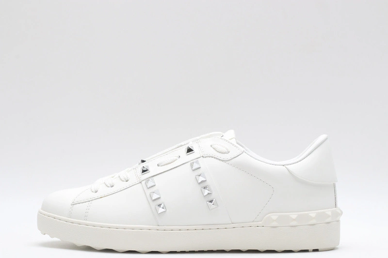 DG  sneaker