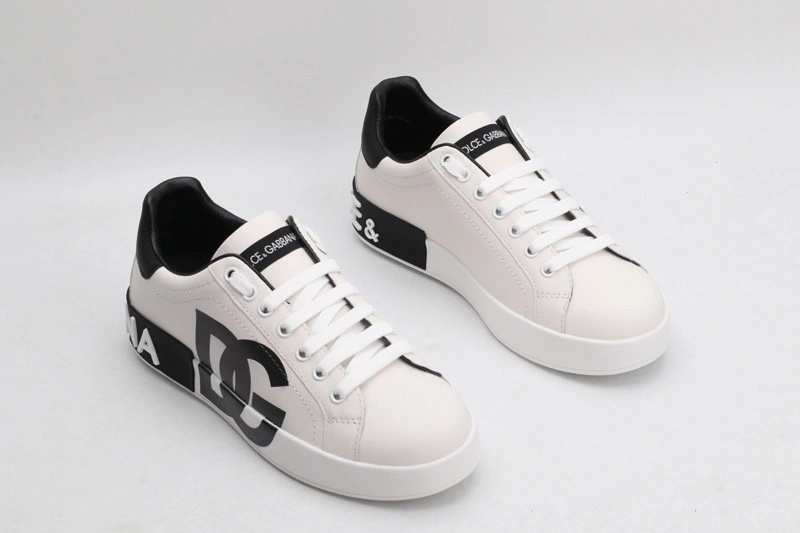 DG  sneaker