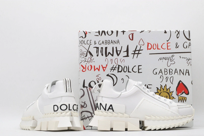 DG  sneaker