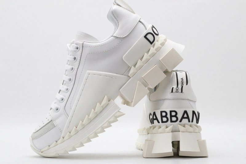 DG  sneaker