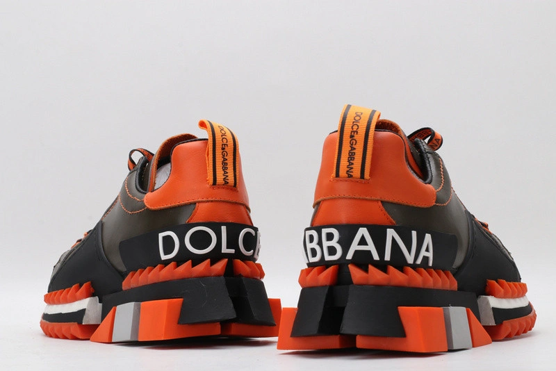 DG  sneaker