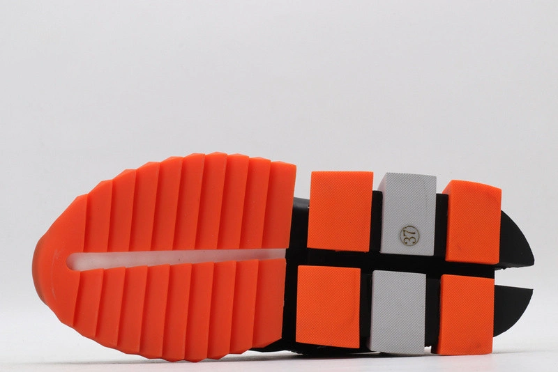 DG  sneaker