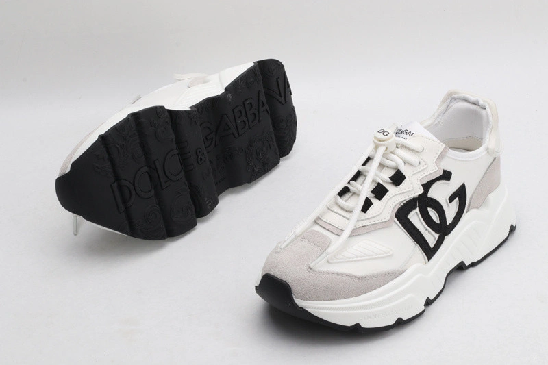 DG  sneaker