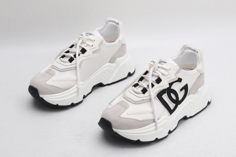 DG  sneaker