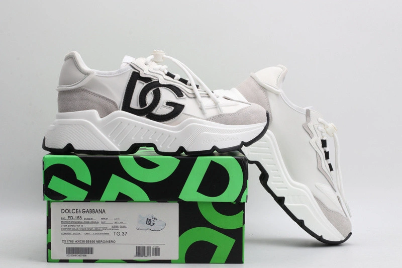 DG  sneaker