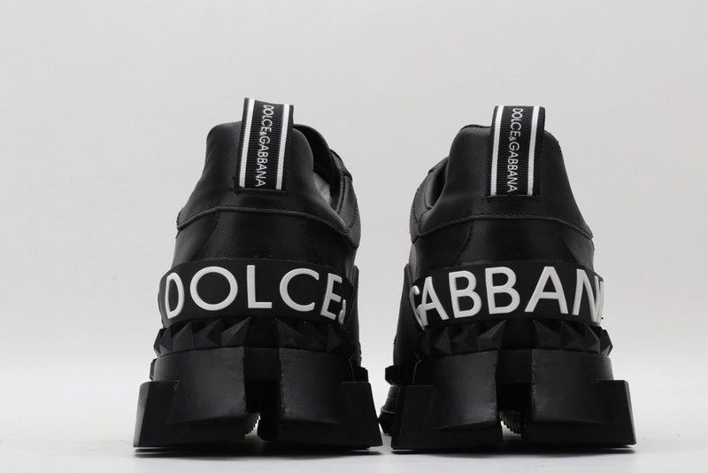 DG  sneaker