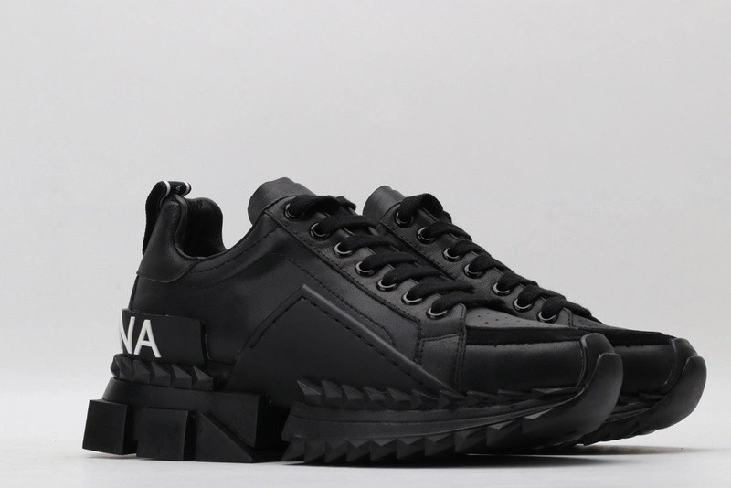 DG  sneaker