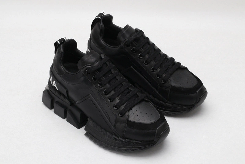 DG  sneaker