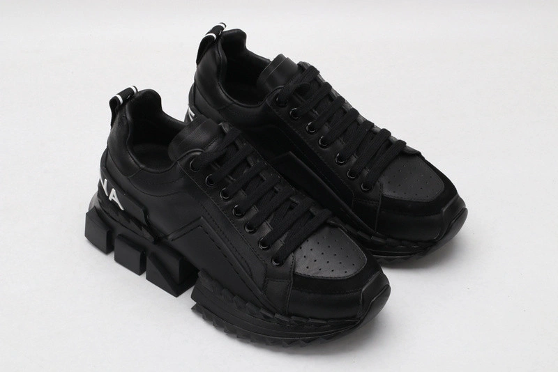 DG  sneaker