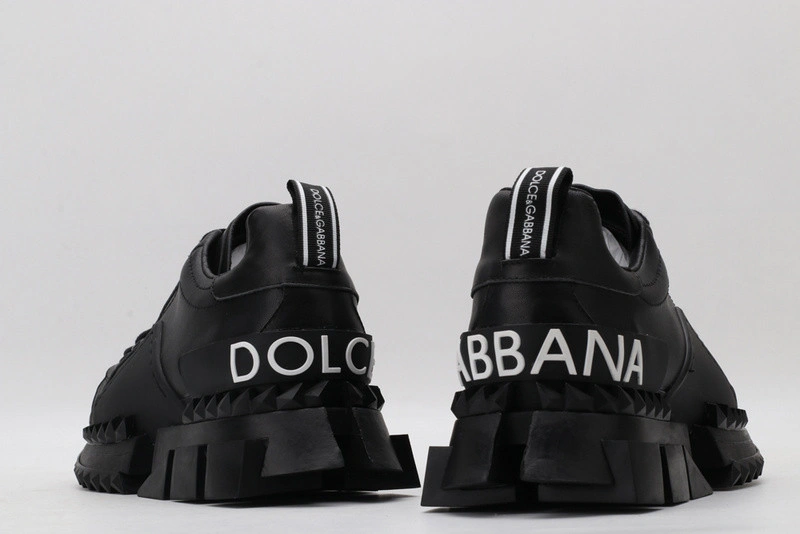 DG  sneaker