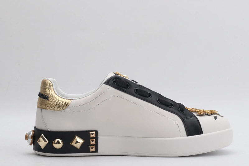 DG  sneaker