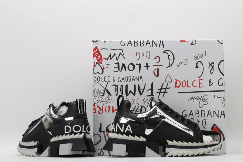 DG  sneaker