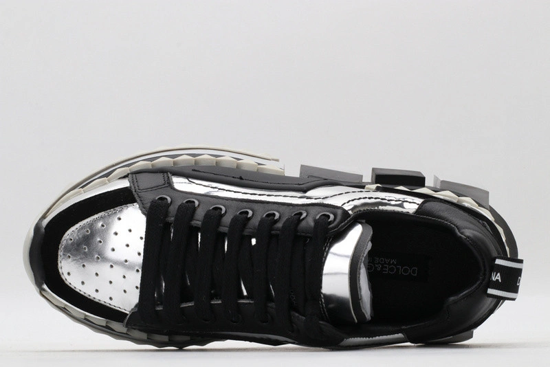 DG  sneaker
