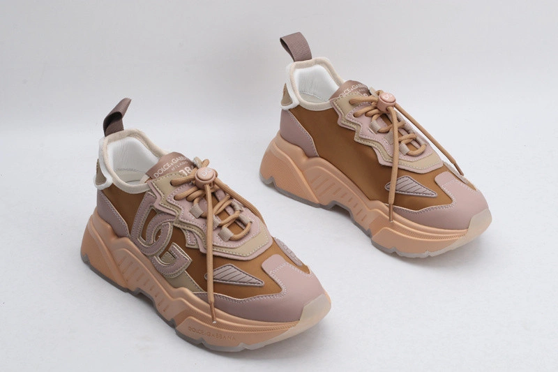 DG  sneaker