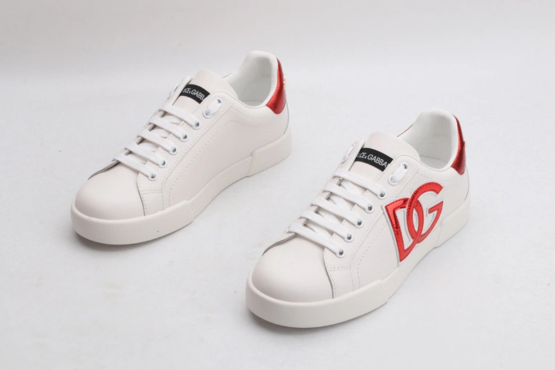 DG  sneaker